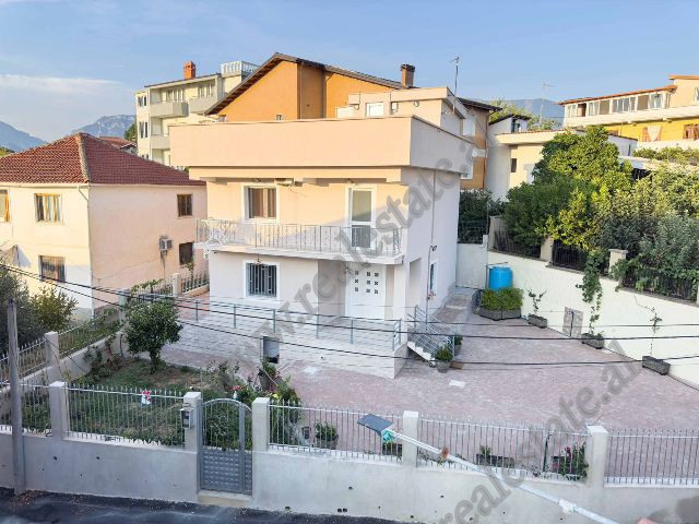 Two-storey villa for rent on Fuat Toptani street near German Villas in Tirana.
The villa has a Two-storey villa for rent on Fuat Toptani street near German Villas in Tirana.
The villa has a